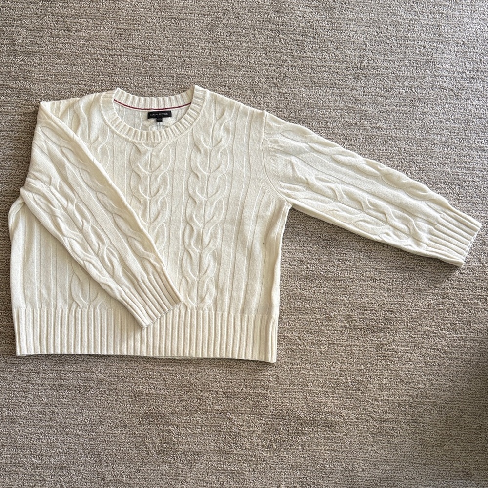 Banana Republic Cream Cable Knit Sweater Merino Wool